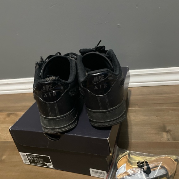 BLACK NIKE AIR FORCE 1 VELCRO SWOOSH - Picture 4 of 7